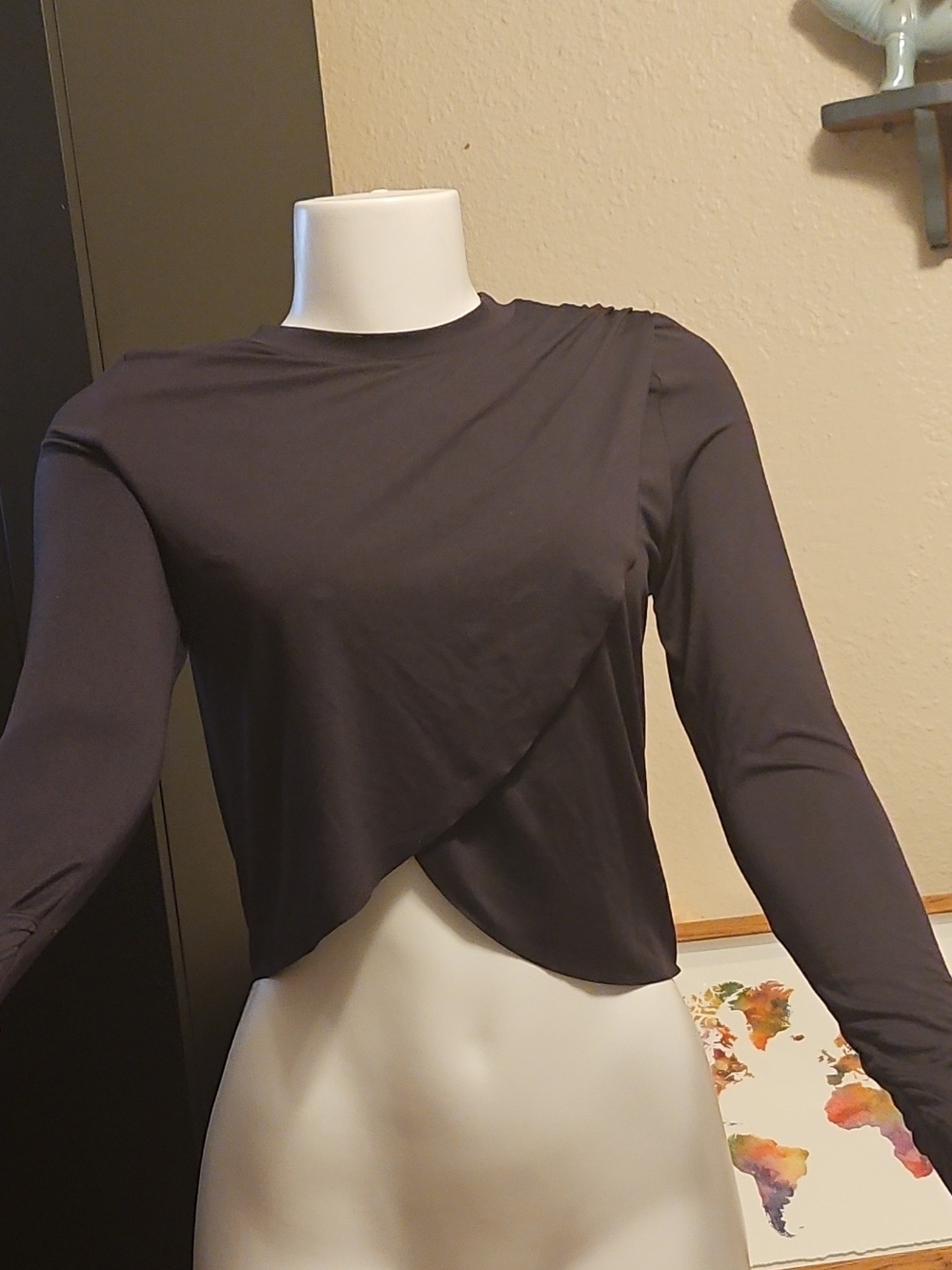 Asymmetric Long-Sleeve Cropped Top - Black